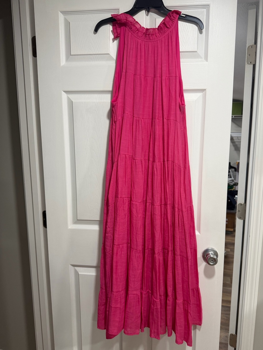 Women's Sleeveless Ruffled Neck Maxi Dress - Hot Pink